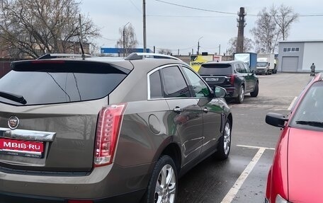 Cadillac SRX II рестайлинг, 2014 год, 1 600 000 рублей, 1 фотография