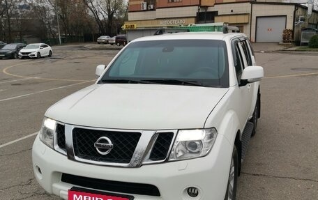 Nissan Pathfinder, 2011 год, 1 495 000 рублей, 1 фотография