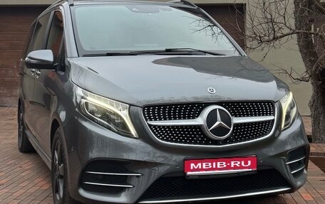 Mercedes-Benz V-Класс, 2019 год, 6 000 000 рублей, 1 фотография