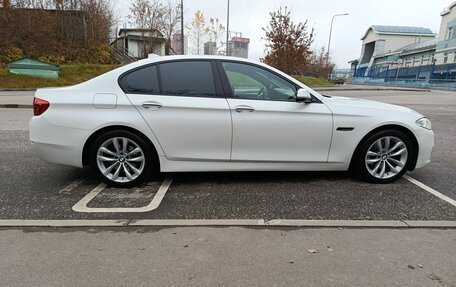 BMW 5 серия, 2016 год, 2 450 000 рублей, 2 фотография