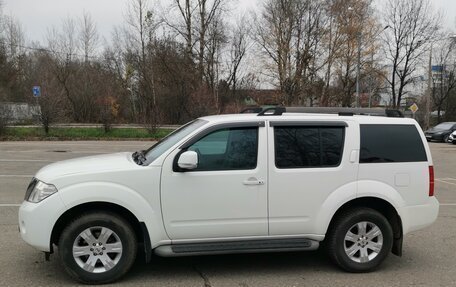 Nissan Pathfinder, 2011 год, 1 495 000 рублей, 2 фотография