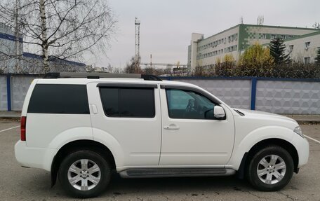 Nissan Pathfinder, 2011 год, 1 495 000 рублей, 5 фотография