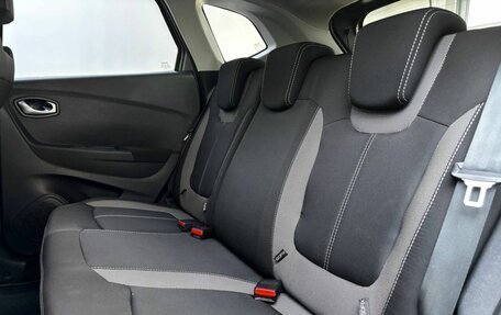 Renault Kaptur I рестайлинг, 2022 год, 2 050 000 рублей, 15 фотография