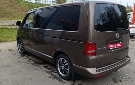 Volkswagen Multivan T5, 2012 год, 1 950 000 рублей, 6 фотография