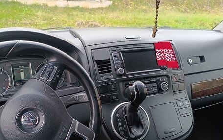 Volkswagen Multivan T5, 2012 год, 1 950 000 рублей, 8 фотография