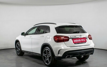 Mercedes-Benz GLA, 2018 год, 3 090 000 рублей, 7 фотография