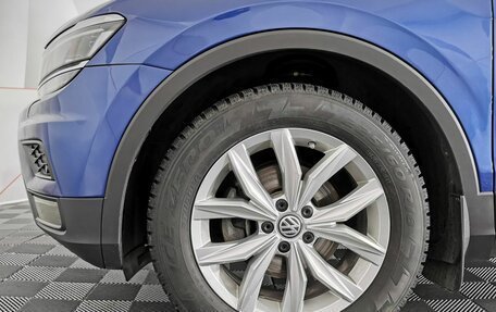 Volkswagen Tiguan II, 2018 год, 2 225 000 рублей, 9 фотография