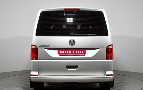 Volkswagen Multivan T6 рестайлинг, 2019 год, 3 800 000 рублей, 6 фотография