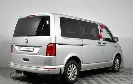 Volkswagen Multivan T6 рестайлинг, 2019 год, 3 800 000 рублей, 5 фотография
