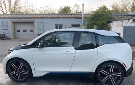 BMW i3 I01 рестайлинг, 2015 год, 1 620 000 рублей, 2 фотография