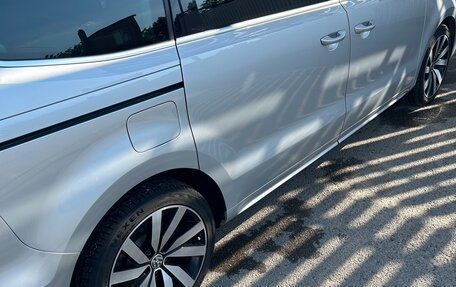 Volkswagen Sharan II, 2019 год, 2 850 000 рублей, 5 фотография