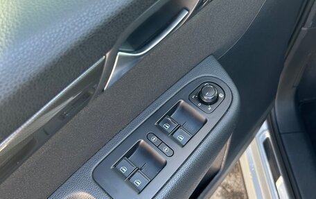 Volkswagen Sharan II, 2019 год, 2 850 000 рублей, 13 фотография