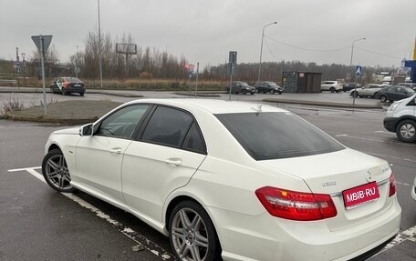 Mercedes-Benz E-Класс, 2011 год, 1 550 000 рублей, 3 фотография