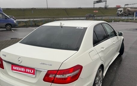 Mercedes-Benz E-Класс, 2011 год, 1 550 000 рублей, 5 фотография