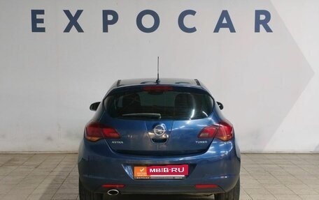 Opel Astra J, 2011 год, 579 000 рублей, 3 фотография