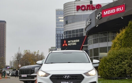 Hyundai Solaris II рестайлинг, 2019 год, 1 587 000 рублей, 2 фотография