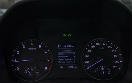 Hyundai Solaris II рестайлинг, 2019 год, 1 587 000 рублей, 12 фотография