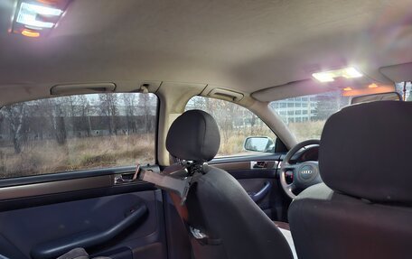 Audi A6, 2000 год, 500 000 рублей, 11 фотография