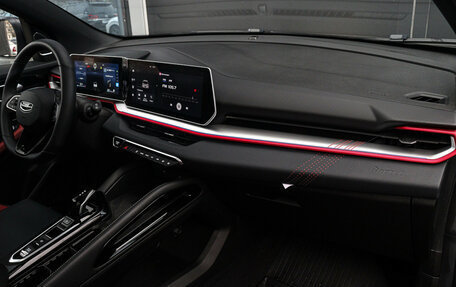 Geely Coolray I, 2023 год, 2 550 000 рублей, 9 фотография