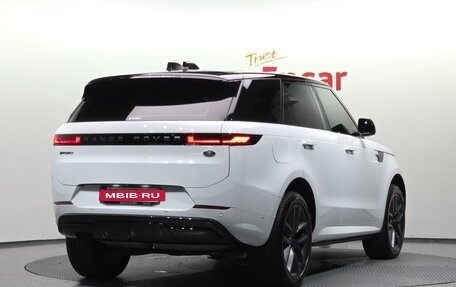 Land Rover Range Rover Sport, 2022 год, 8 200 000 рублей, 3 фотография