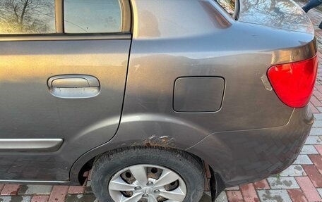 KIA Rio II, 2010 год, 550 000 рублей, 1 фотография