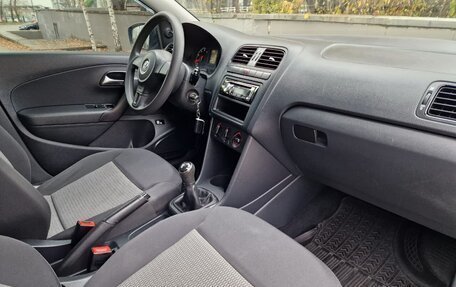 Volkswagen Polo VI (EU Market), 2015 год, 990 000 рублей, 7 фотография