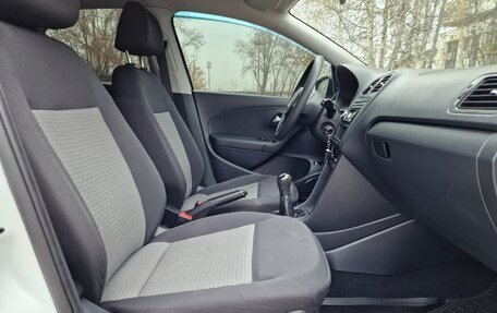 Volkswagen Polo VI (EU Market), 2015 год, 990 000 рублей, 14 фотография