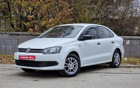 Volkswagen Polo VI (EU Market), 2015 год, 990 000 рублей, 21 фотография