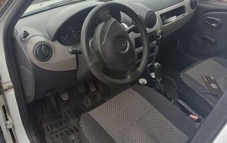 Renault Logan I, 2011 год, 500 000 рублей, 2 фотография