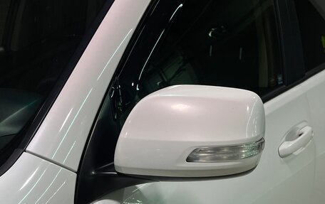 Toyota Land Cruiser Prado 150 рестайлинг 2, 2013 год, 3 090 000 рублей, 9 фотография