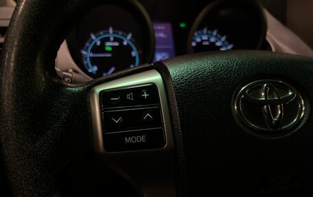 Toyota Land Cruiser Prado 150 рестайлинг 2, 2013 год, 3 090 000 рублей, 19 фотография