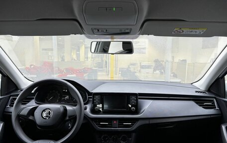 Skoda Rapid II, 2021 год, 1 699 000 рублей, 14 фотография