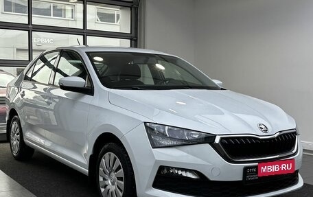 Skoda Rapid II, 2021 год, 1 699 000 рублей, 3 фотография