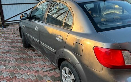 KIA Rio II, 2010 год, 550 000 рублей, 2 фотография