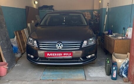 Volkswagen Passat B7, 2013 год, 1 185 000 рублей, 6 фотография