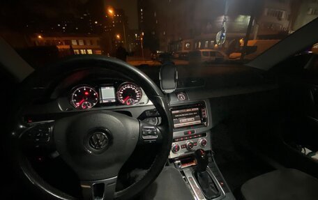 Volkswagen Passat B7, 2013 год, 1 185 000 рублей, 17 фотография