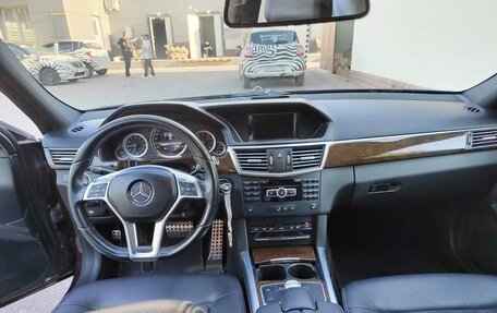 Mercedes-Benz E-Класс, 2013 год, 1 350 000 рублей, 8 фотография