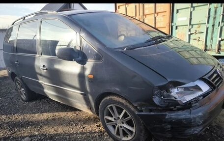 Volkswagen Sharan I рестайлинг, 1997 год, 140 000 рублей, 3 фотография