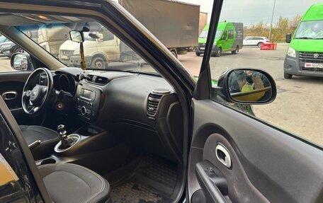 KIA Soul II рестайлинг, 2015 год, 1 100 000 рублей, 15 фотография