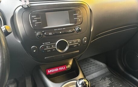 KIA Soul II рестайлинг, 2015 год, 1 100 000 рублей, 17 фотография