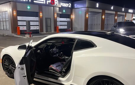 Chevrolet Camaro VI, 2016 год, 4 200 000 рублей, 8 фотография