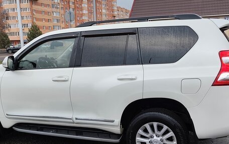 Toyota Land Cruiser Prado 150 рестайлинг 2, 2015 год, 4 050 000 рублей, 3 фотография