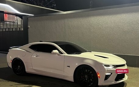 Chevrolet Camaro VI, 2016 год, 4 200 000 рублей, 3 фотография