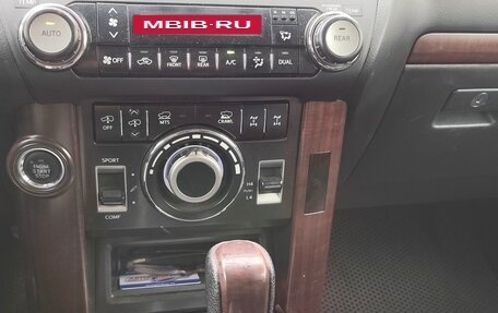 Toyota Land Cruiser Prado 150 рестайлинг 2, 2015 год, 4 050 000 рублей, 14 фотография