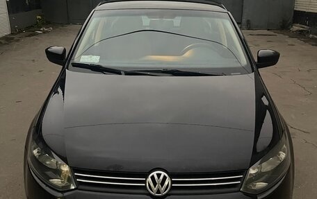 Volkswagen Polo VI (EU Market), 2012 год, 820 000 рублей, 1 фотография