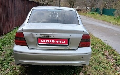 Opel Vectra B рестайлинг, 1999 год, 110 000 рублей, 1 фотография