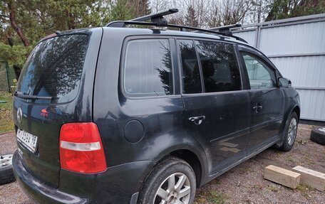 Volkswagen Touran III, 2006 год, 505 000 рублей, 3 фотография