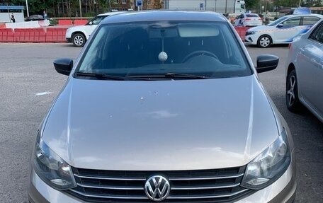 Volkswagen Polo VI (EU Market), 2016 год, 890 000 рублей, 2 фотография