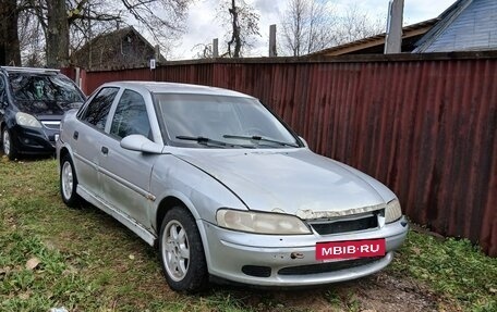 Opel Vectra B рестайлинг, 1999 год, 110 000 рублей, 3 фотография
