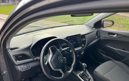 Hyundai Solaris II рестайлинг, 2021 год, 1 580 000 рублей, 9 фотография